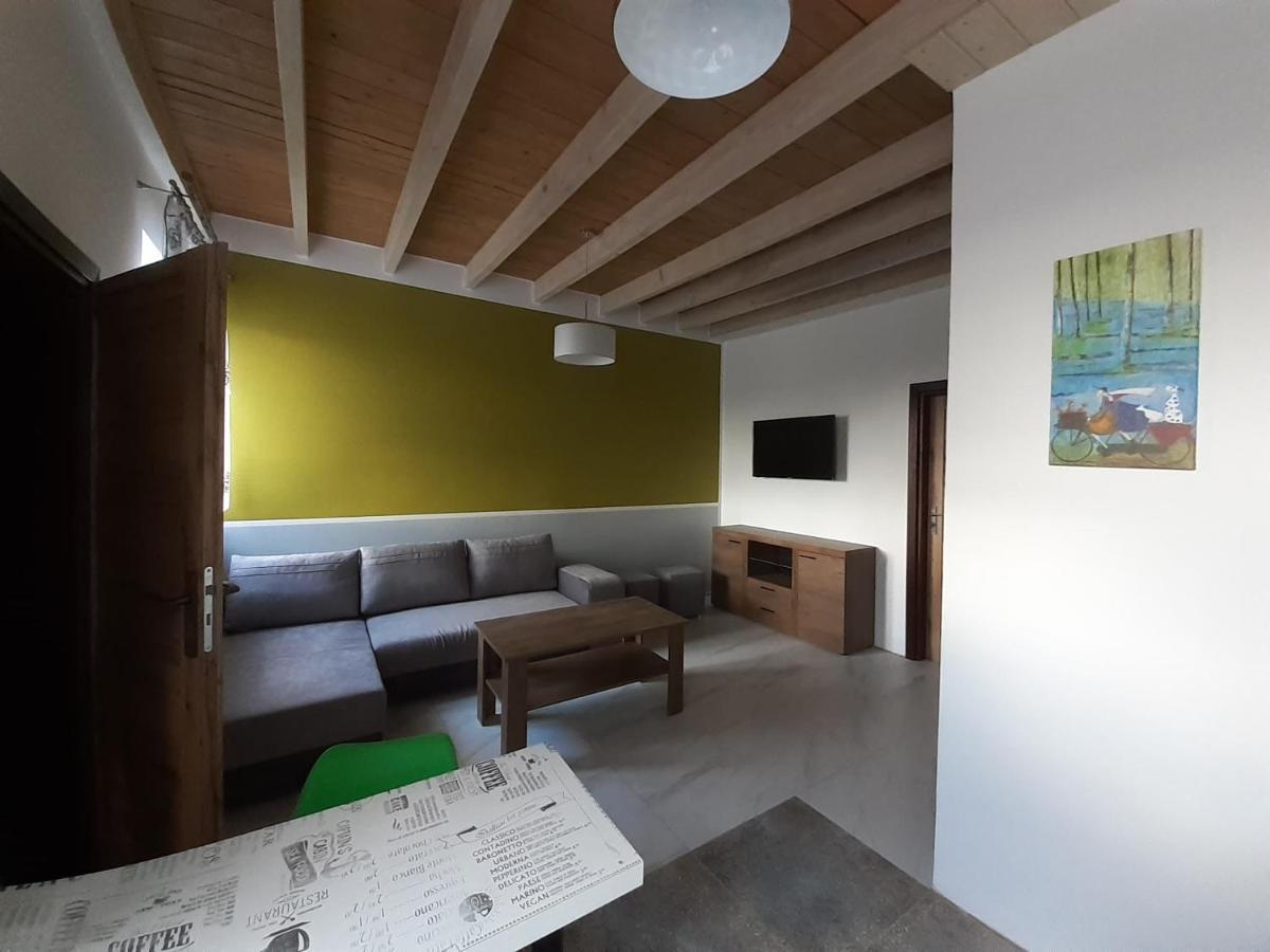 Apartamenty Roza Wiatrow Solec Zdroj Ngoại thất bức ảnh